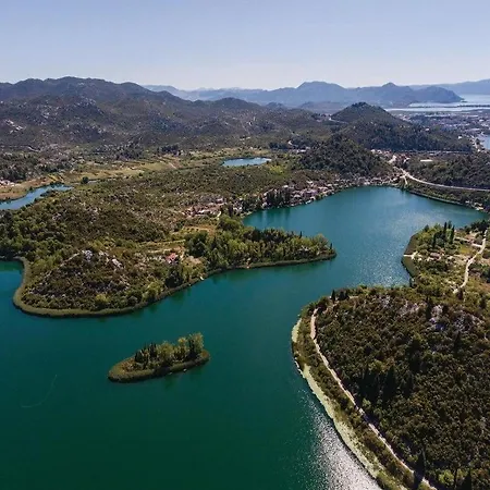 Family Friendly With A Swimming Pool Bacina, Neretva Delta - Usce Neretve - 15309 Lejlighed