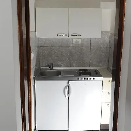 Family Friendly With A Swimming Pool Bacina, Neretva Delta - Usce Neretve - 15309 * Ploce (Dubrovnik-Neretva)