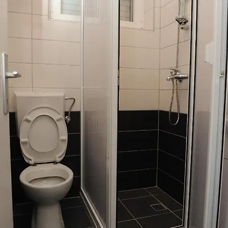 Family Friendly With A Swimming Pool Bacina, Neretva Delta - Usce Neretve - 15309 * Ploce (Dubrovnik-Neretva)