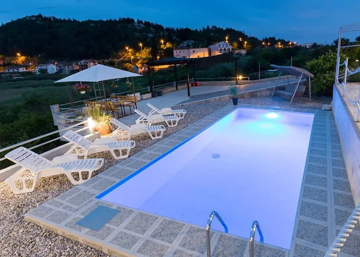 Family Friendly With A Swimming Pool Bacina, Neretva Delta - Usce Neretve - 15309 Ploce (Dubrovnik-Neretva)