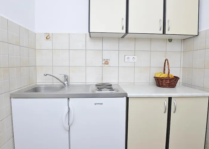 Appartement Family Friendly With A Swimming Pool Bacina, Neretva Delta - Usce Neretve - 15309 *