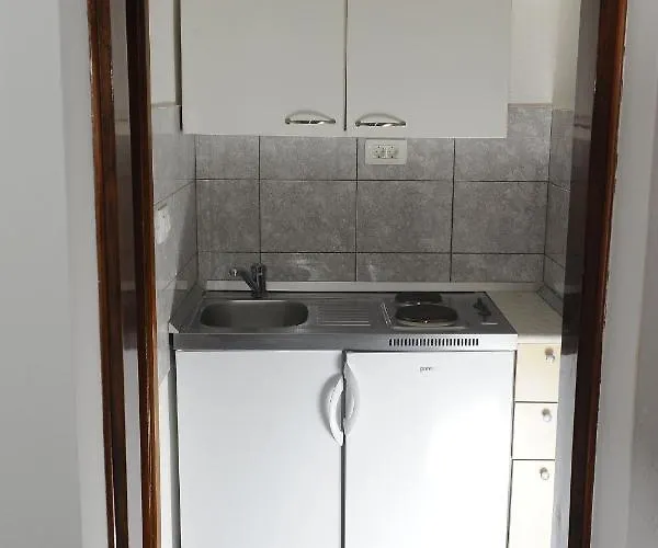 Family Friendly With A Swimming Pool Bacina, Neretva Delta - Usce Neretve - 15309 * Ploce (Dubrovnik-Neretva)